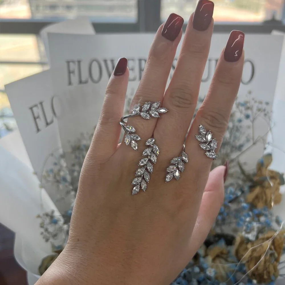 Cubic Zircon Leaf Shape Rings for Women Free Shipping Fashion Open Mitten New Bracelet 2023 Hand Jewelry Wedding Charm