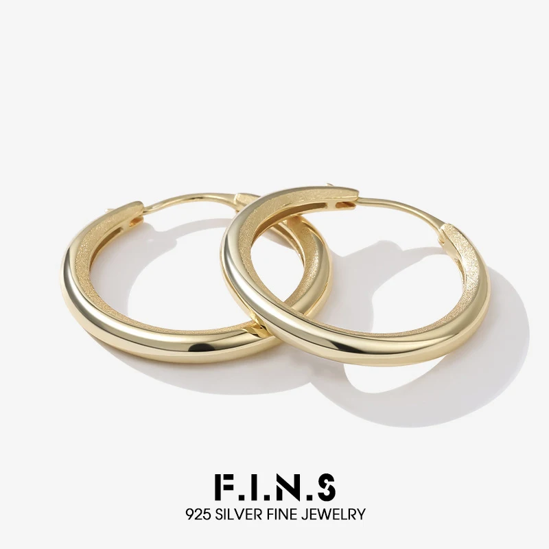 

F.I.N.S серьги из стерлингового серебра S925 в корейском стиле для женщин, матовые геометрические серьги с большим обручем, ювелирные изделия для предотвращения аллергии