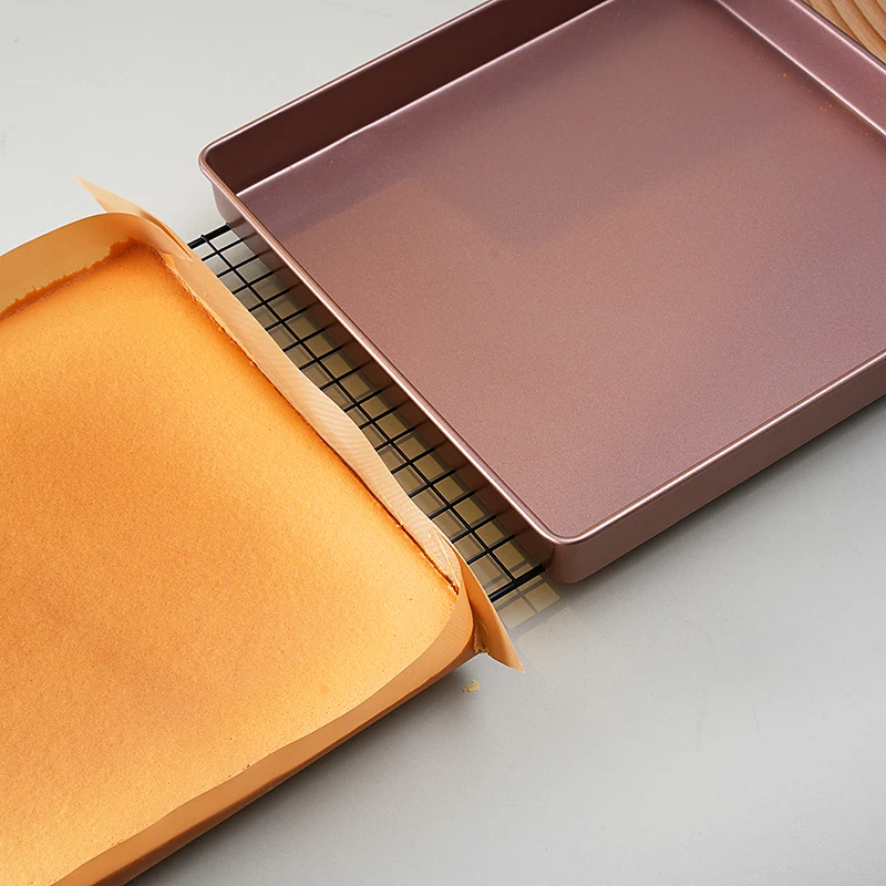 

28cm Square Golden Non-Sti Baking Tray Cake Roll Cookie Baking Oven Home Use Pastry ing Utensils Chinese Sle Pure Color