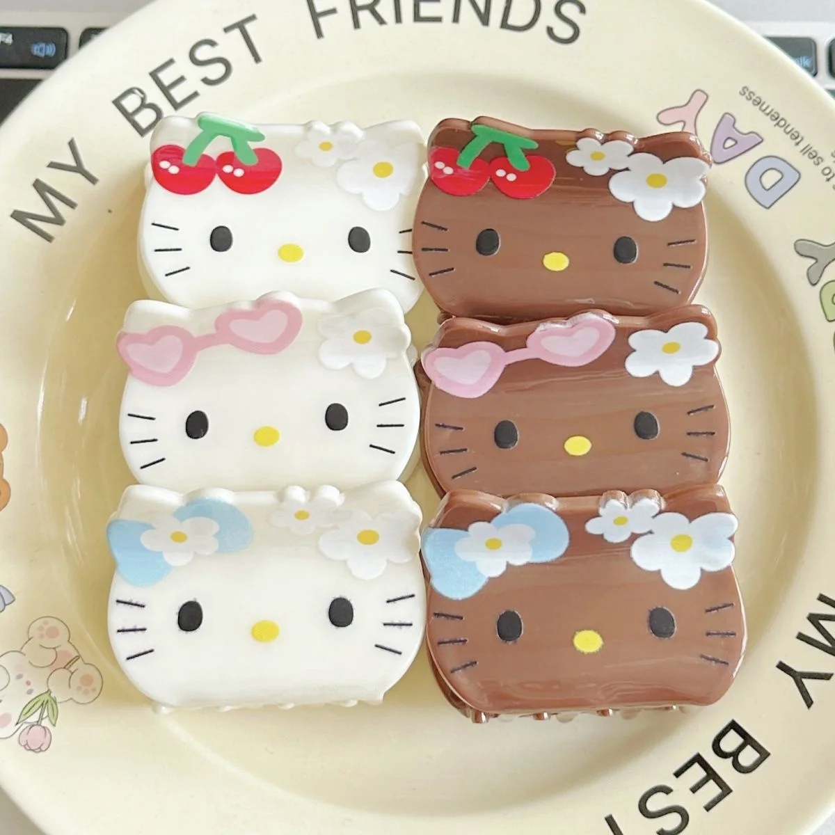 Sanrio Hello Kitty Small Hair Claw Clip Cartoon Shark Clip Non Slip Fashion Hair Grab Daily Hair Accessories view 4