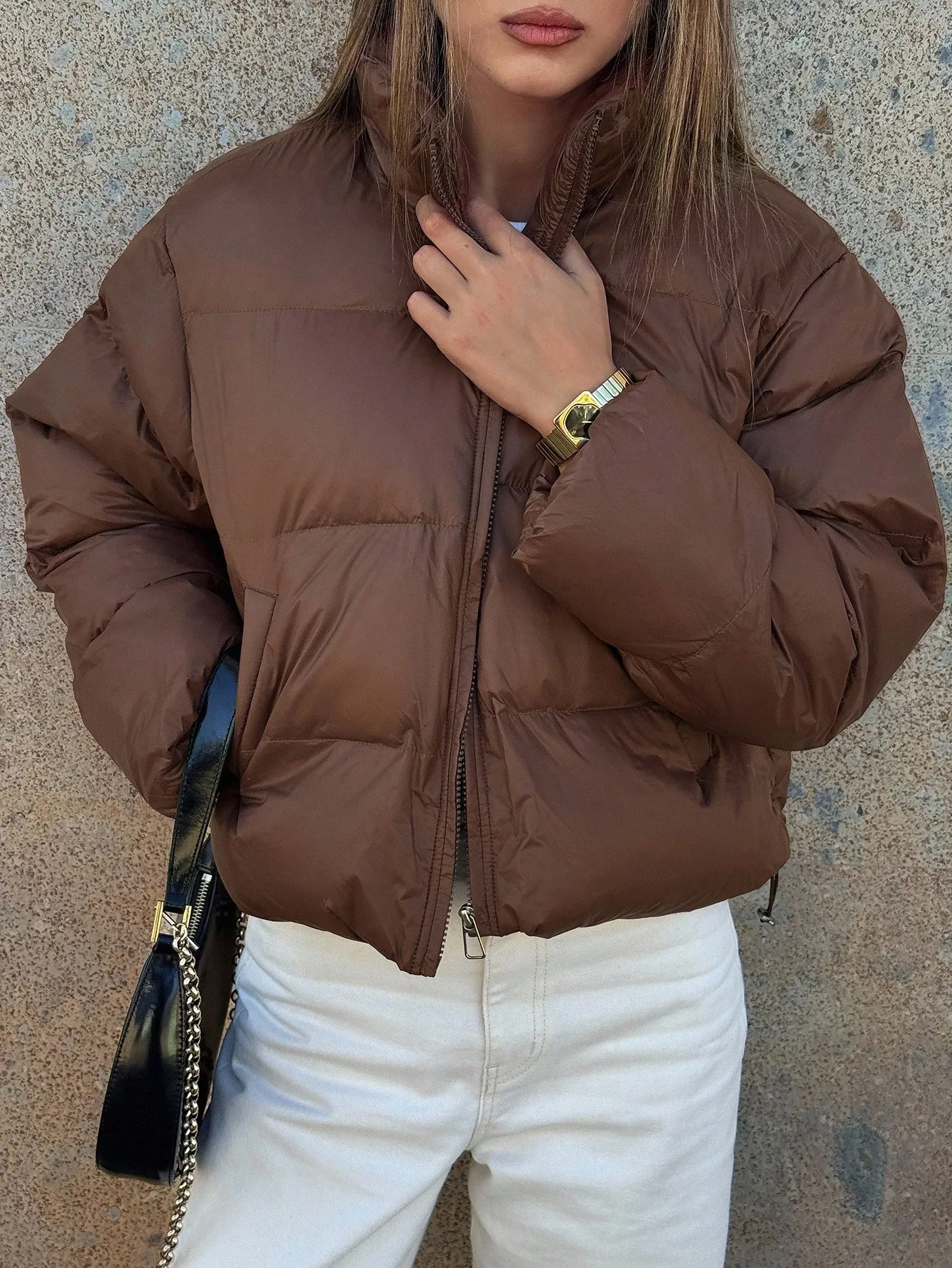 

Женская коричневая куртка-пуховик, свободный крой, короткий стиль бомбер, теплая зимняя повседневная куртка