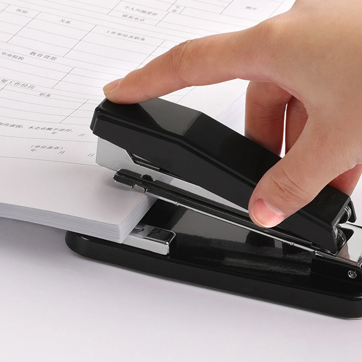 قطعة واحدة من دبابيس سطح المكتب القابلة للدوران، دباسة متعددة الوظائف لتوفير العمالة لقائمة أسعار الكتيب، اللوازم المكتبية لطلاب المدارس #4