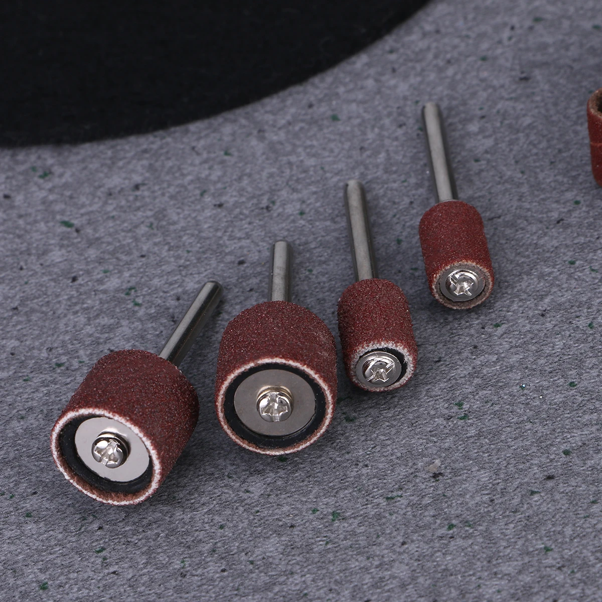 

64pcs Pet Nail Art Sandpaper Ring 3 17mm Connecting Rod 80 150 180 Grit Polishing Sanding Dog Accessories