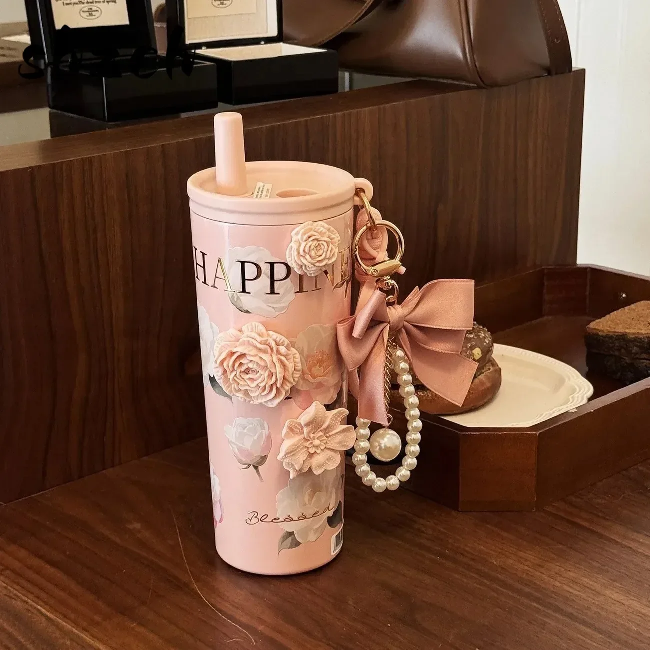 Elegante vaso interior de cerámica Camelia de 700 ml, taza aislada para mujer, elegante taza de café de cerámica Camelia portátil