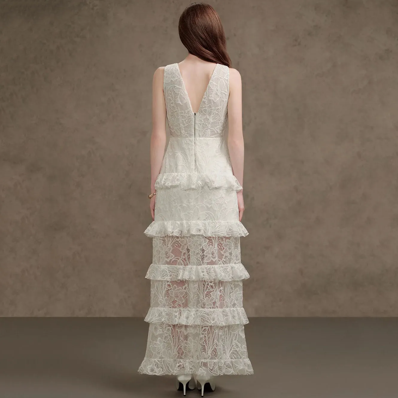 Lace Customized Wedding Dresses Sheath Ruffle Layer Bridal Gowns V-Neck Bride Robe Illusion Gorgeous Vestido De Novia