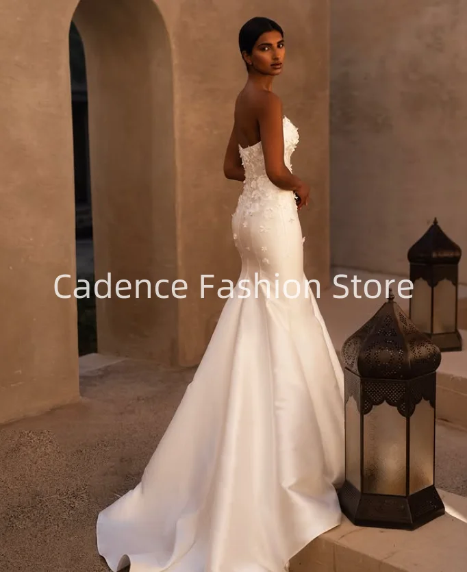 Белое элегантное женское атласное свадебное платье без бретелек по индивидуальному заказу, свадебные платья с 3D аппликацией, 2025 г.