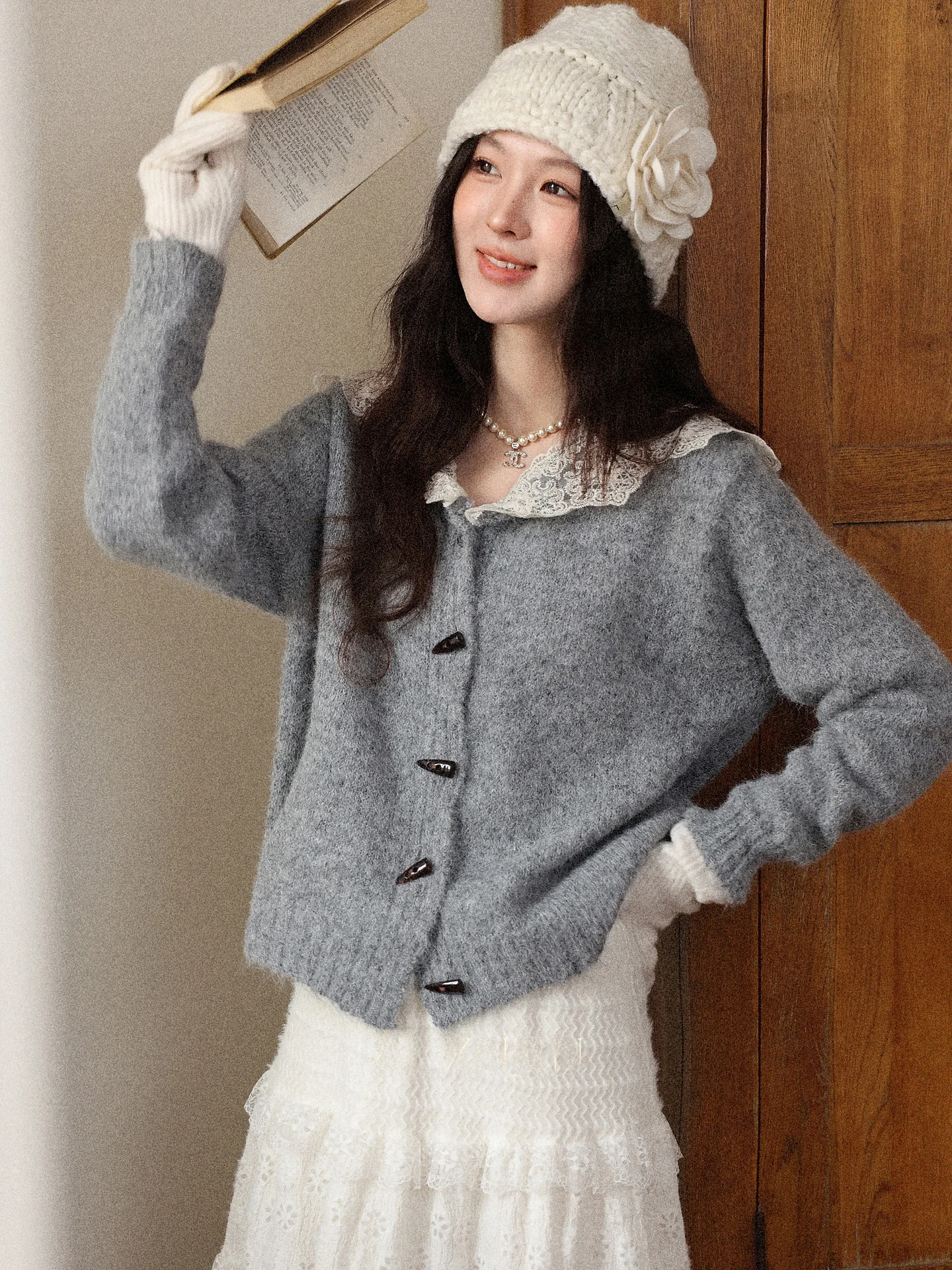 

Ele Winter Knitted Sweater Women's Navy Collar Cable Knit Lace Trim Button up Cardigan Long Sve Warm Faion Top