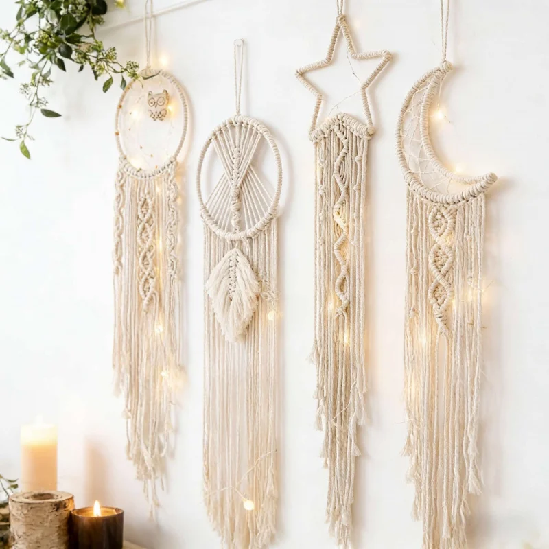 Nordic-Style Hand-Woven Dreamcatcher Tapestry with Star And Moon Decorative Hanging Wall Art Piece for Home Decoration