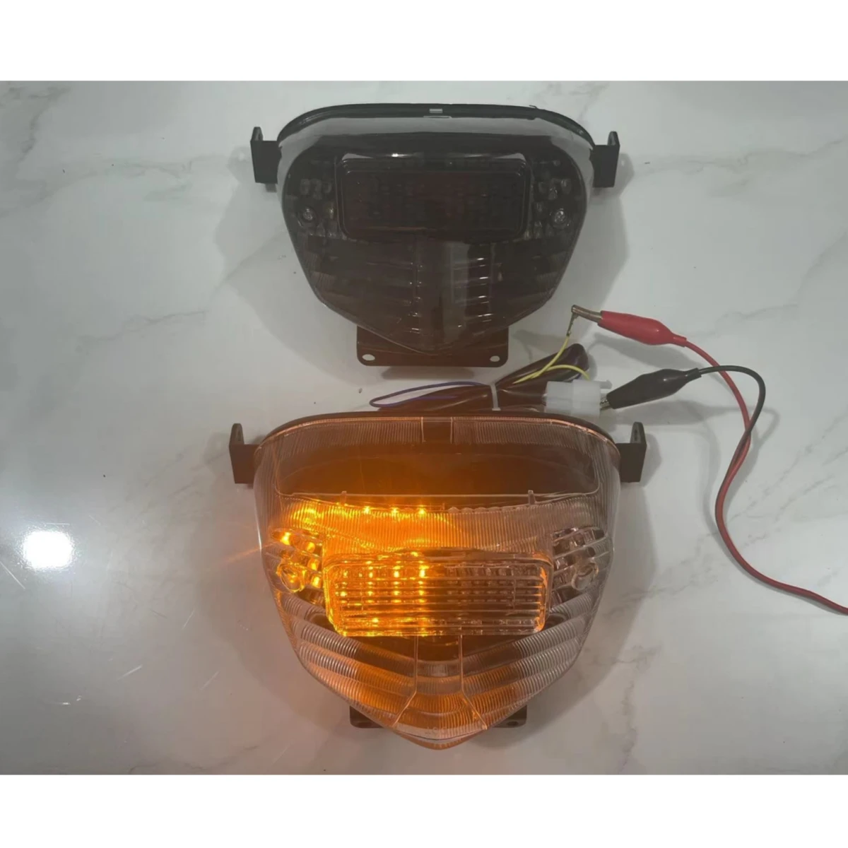 LED Tail Light Integrated Turn Signal For Suzuki GSXR600 2001-2003 GSXR750 2000-2003 Motorcycle Accessories Rear Brake Light