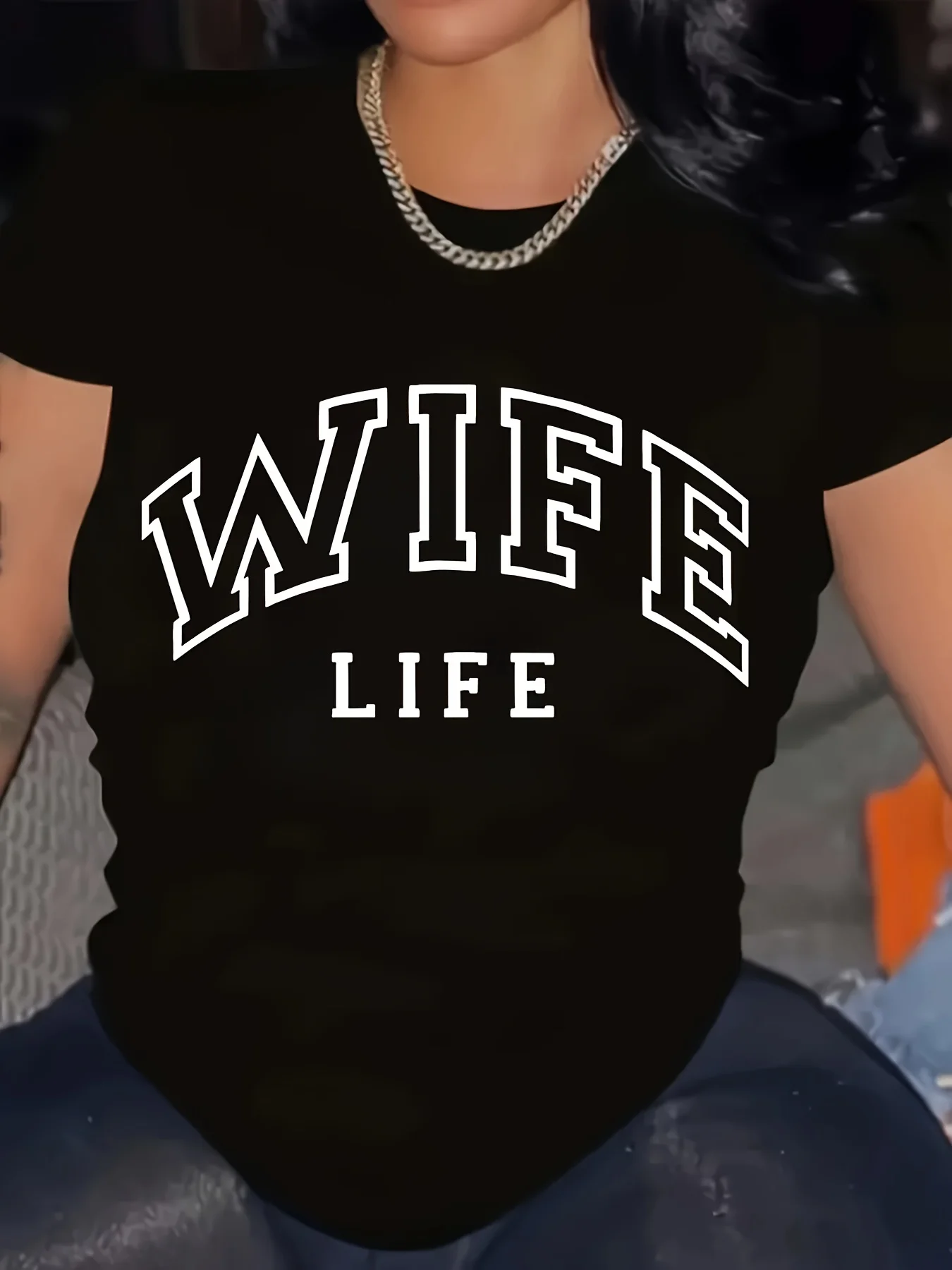 تي شيرت WIFE LIFE بنمط طباعة كاجوال برقبة دائرية وأكمام قصيرة مناسب لجميع المواسم تي شيرت نسائي يوميًا