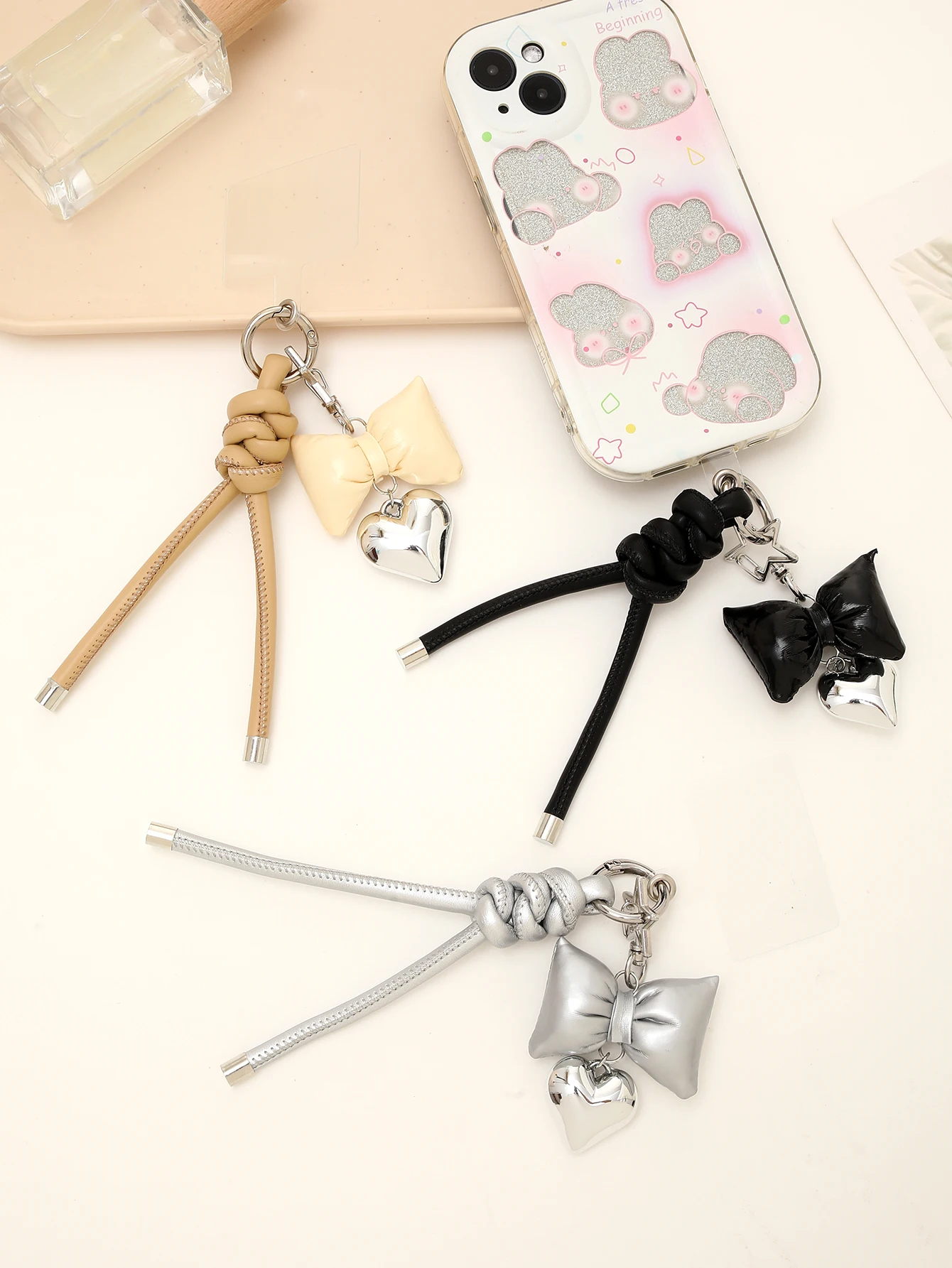 

Кожаный брелок с бантом Love, модный и универсальный, ремешок для мобильного телефона, аксессуары для сумок, подвесные аксессуары