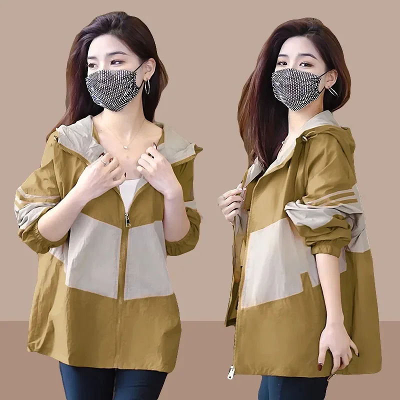Sunscreen Women's Large Size Short Windbreaker 2026 Summer New Coat Breathable Sun-protective Clothing Hooded Ladies Tops