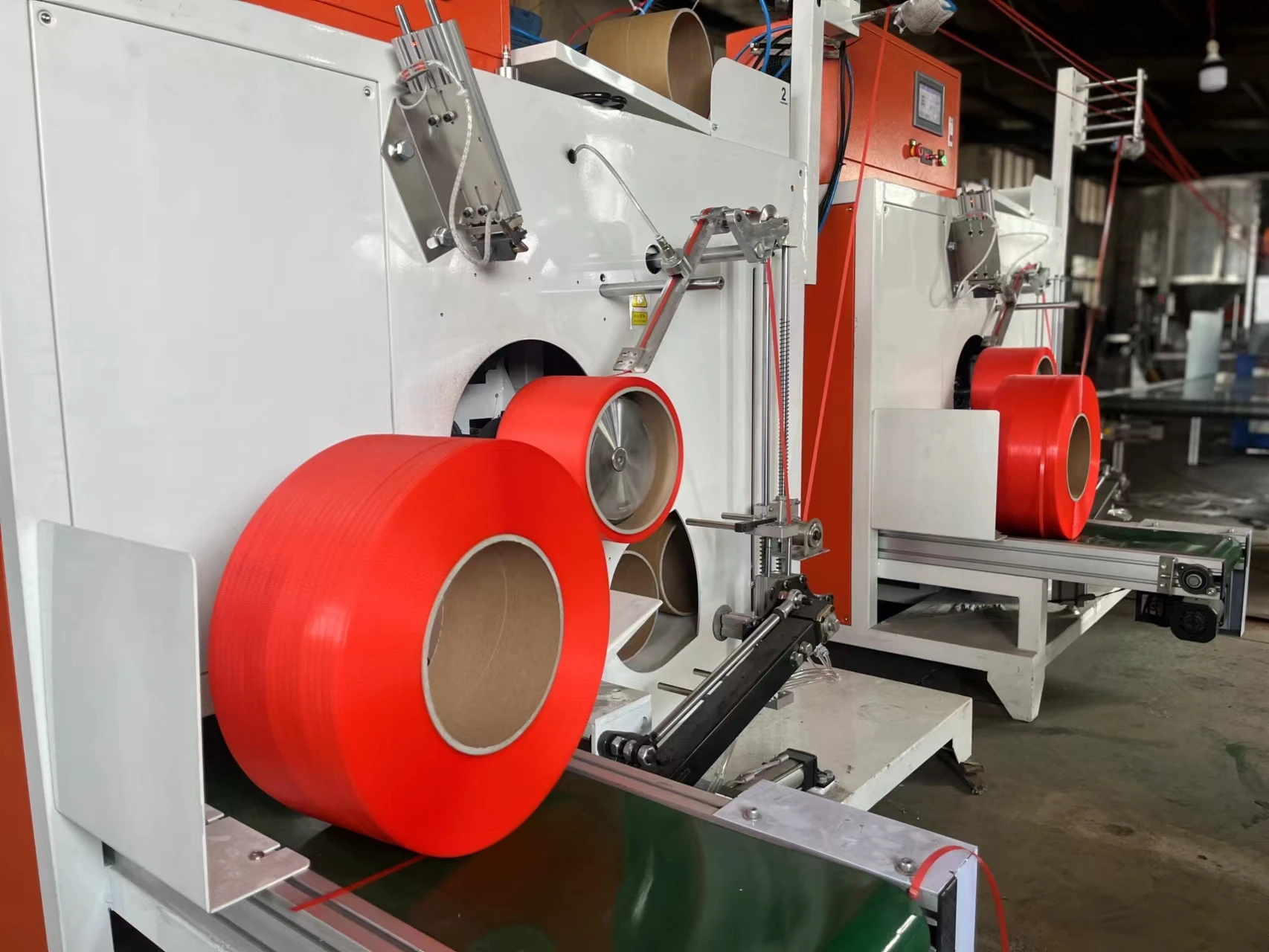 Attrezzatura per macchine per avvolgimento in plastica completamente automatica in PP 	 avvolgitrice Avvolgitrice automatica/completamente automatica per cinghie in PET PP