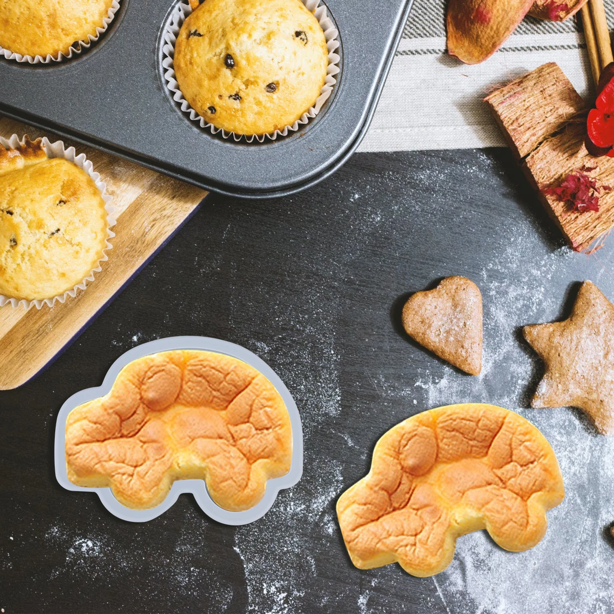 

2Pcs 4 Inch Silicone Cake Mold Car Shape Nonstick Baking Mould Ideal for DIY Chocolate Dessert Perfect for Family Gathering