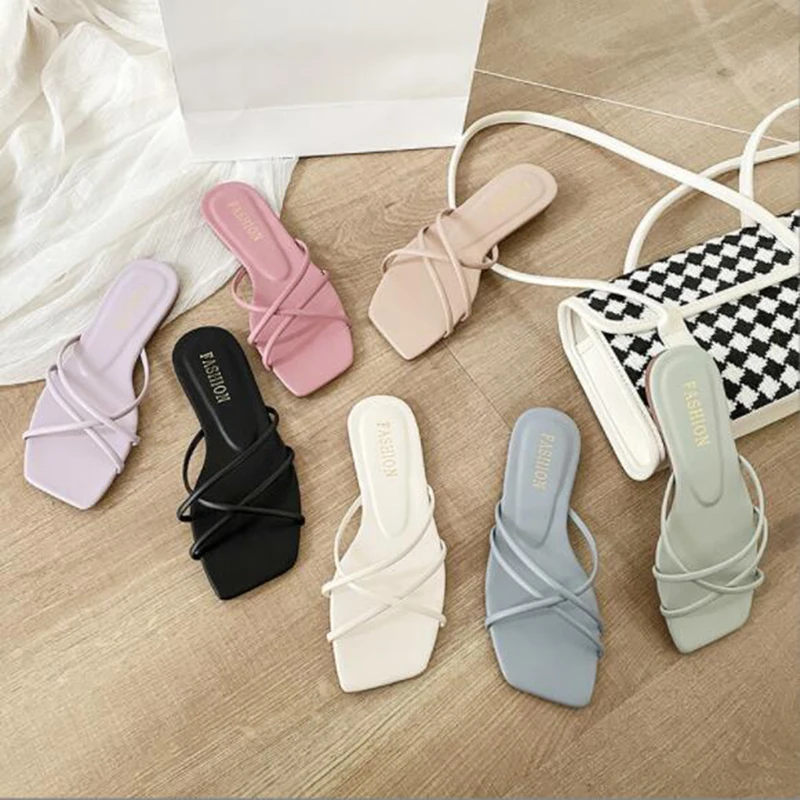 2024 Beach sandalias Square Toe flat sandals Slippers Women chanclas Shoes Summer Hallow Outs Leisure Lazy Sandals flip flops