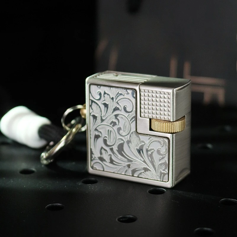 Titanium Alloy New Fashionable High-end Mini Lighter Small Square Brick Men's Cigarette Accessories High-end Luxury Lighter