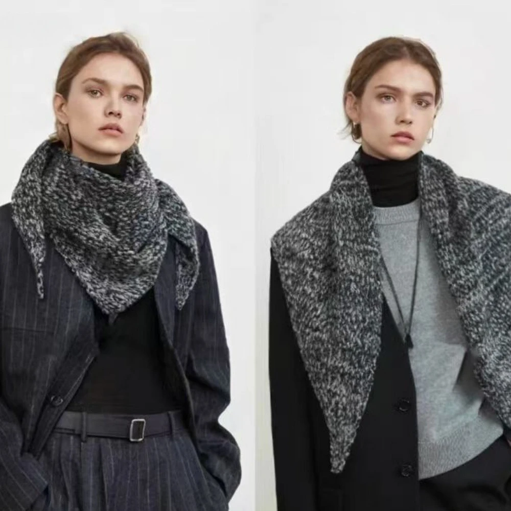 

Korean version Fine Grid Triangular Scarf Autumn Winter Season for Women's Travel Fashion Shawl Outdoor Thick Warm Outer Outfit