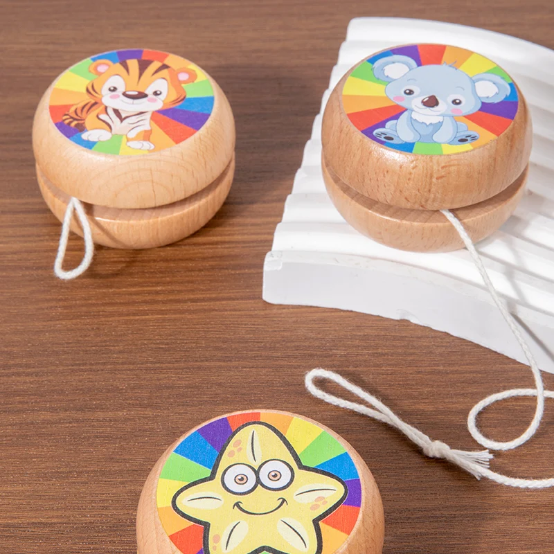 لعبة تعليمية للأولاد والبنات على شكل حيوانات كرتونية يويو خشبية متعددة للأطفال
