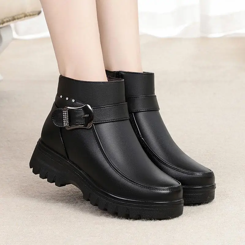 

Winter Women Leather Boots Warm Women Shoes Plus Velvet Platform Snow Boots Outdoor Waterproof Female Boot Vulcanize Shoes 36-41