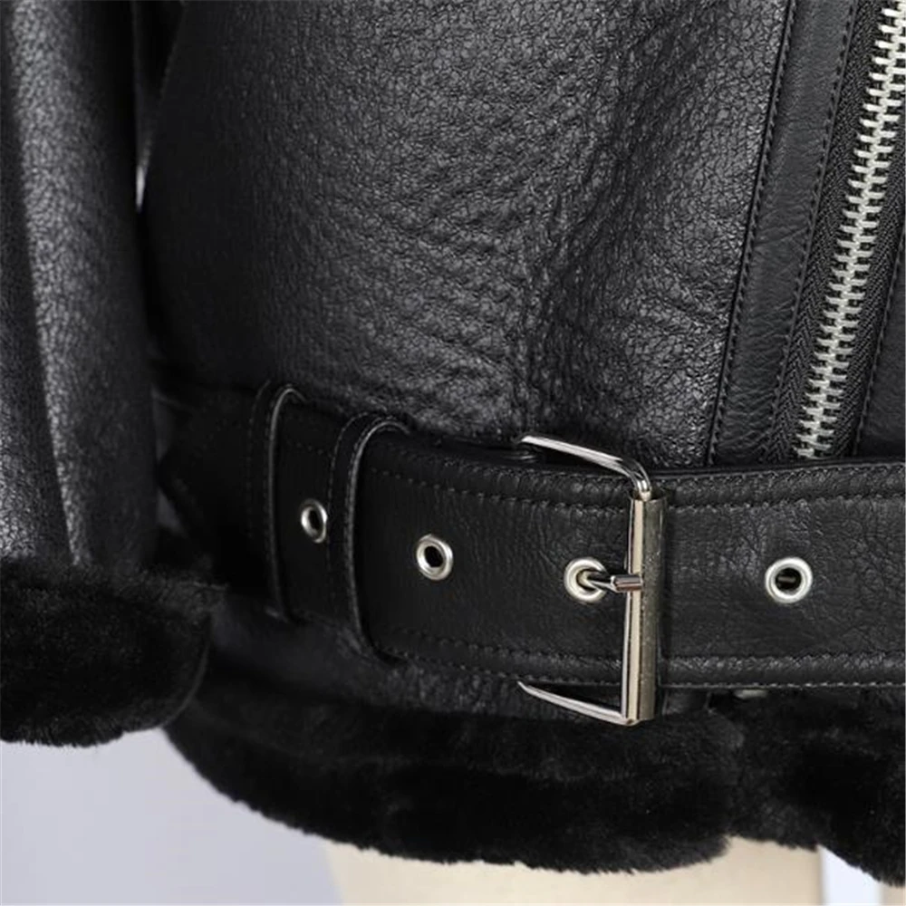 Fur Long Sleeved Loose Belt Warm Women\'s Jacket Lamb Wool Winter Thickened Locomotive Lapel Female Coat Beige Black Chic PU Tops