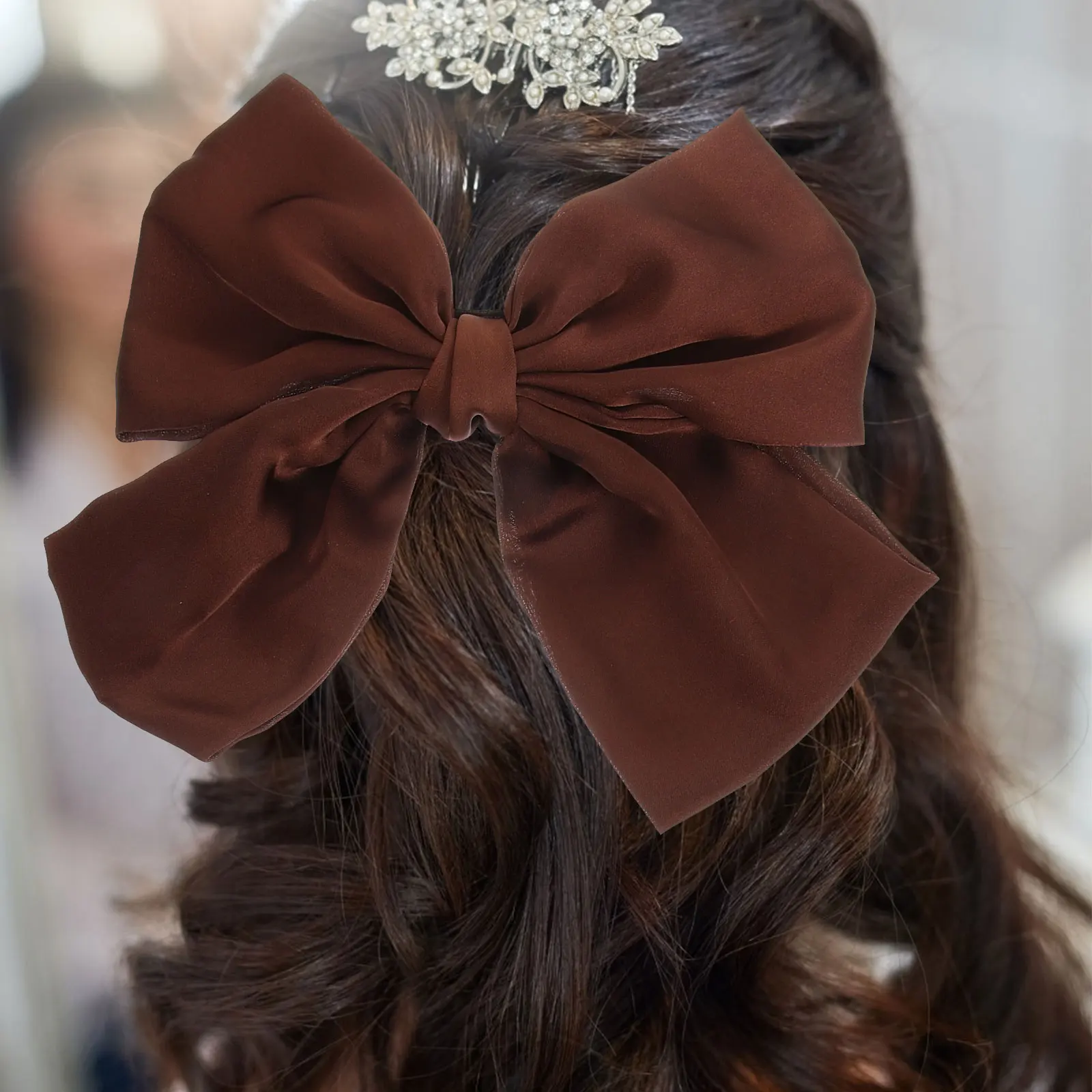 

2Pcs Butterfly Bow Hair Clips Large Exquisite Hair Bows for Women Fashionable Lightweight Barrettes Valentine Gift for Girls