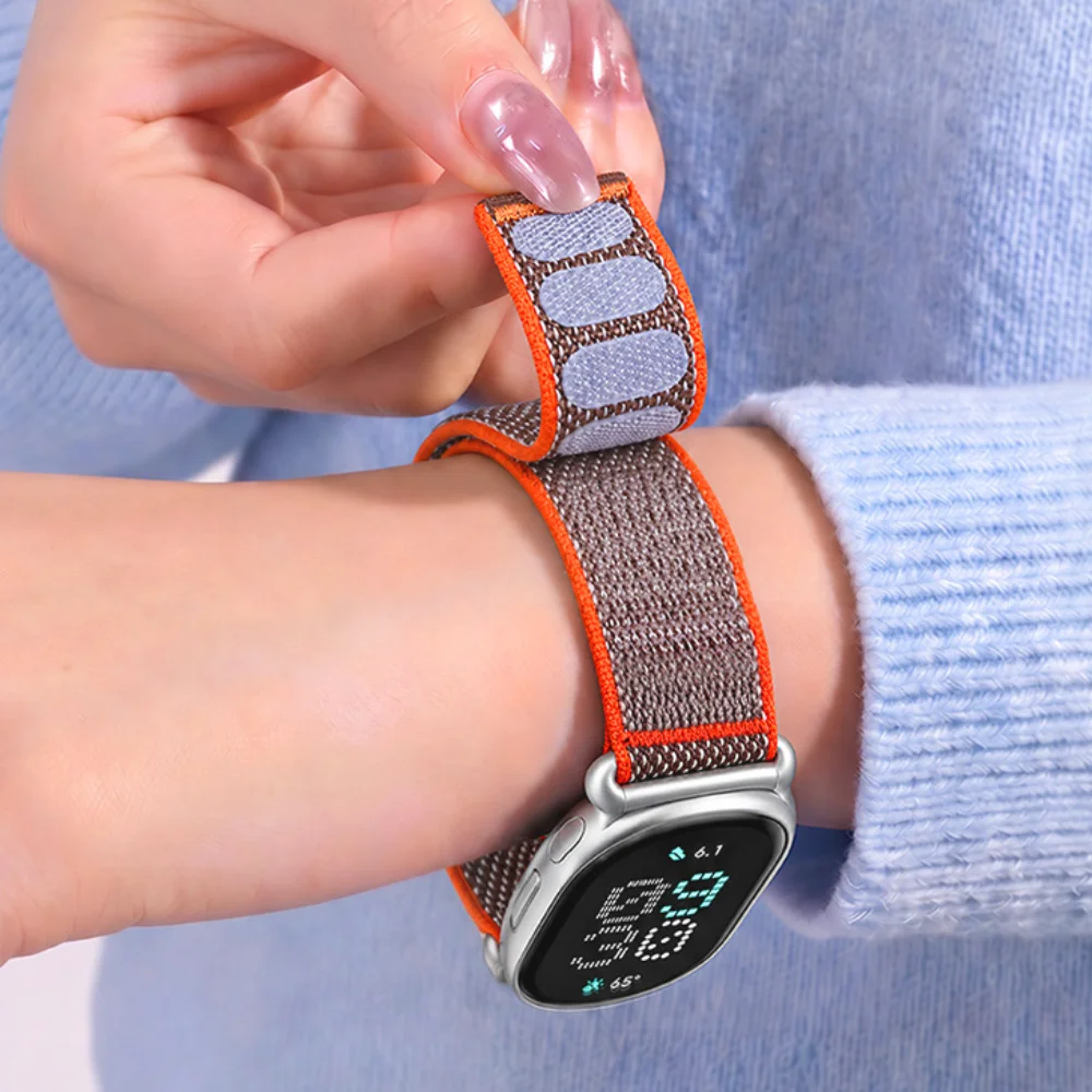 Sport Loop Velcro - Google Fitbit Edge用 スポーツ編み込みループストラップ。通気性に優れたバンドで、Fitbit Edgeの交換用リストバンドとして使用できます。