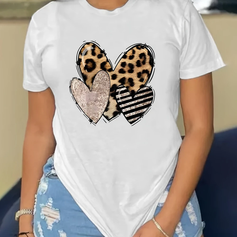 Leopard Print Designer Women's T-shirts Heart Motif O-neck Short Sleeves T shirt Fashion New Women Clothing Tops Loose Pullover