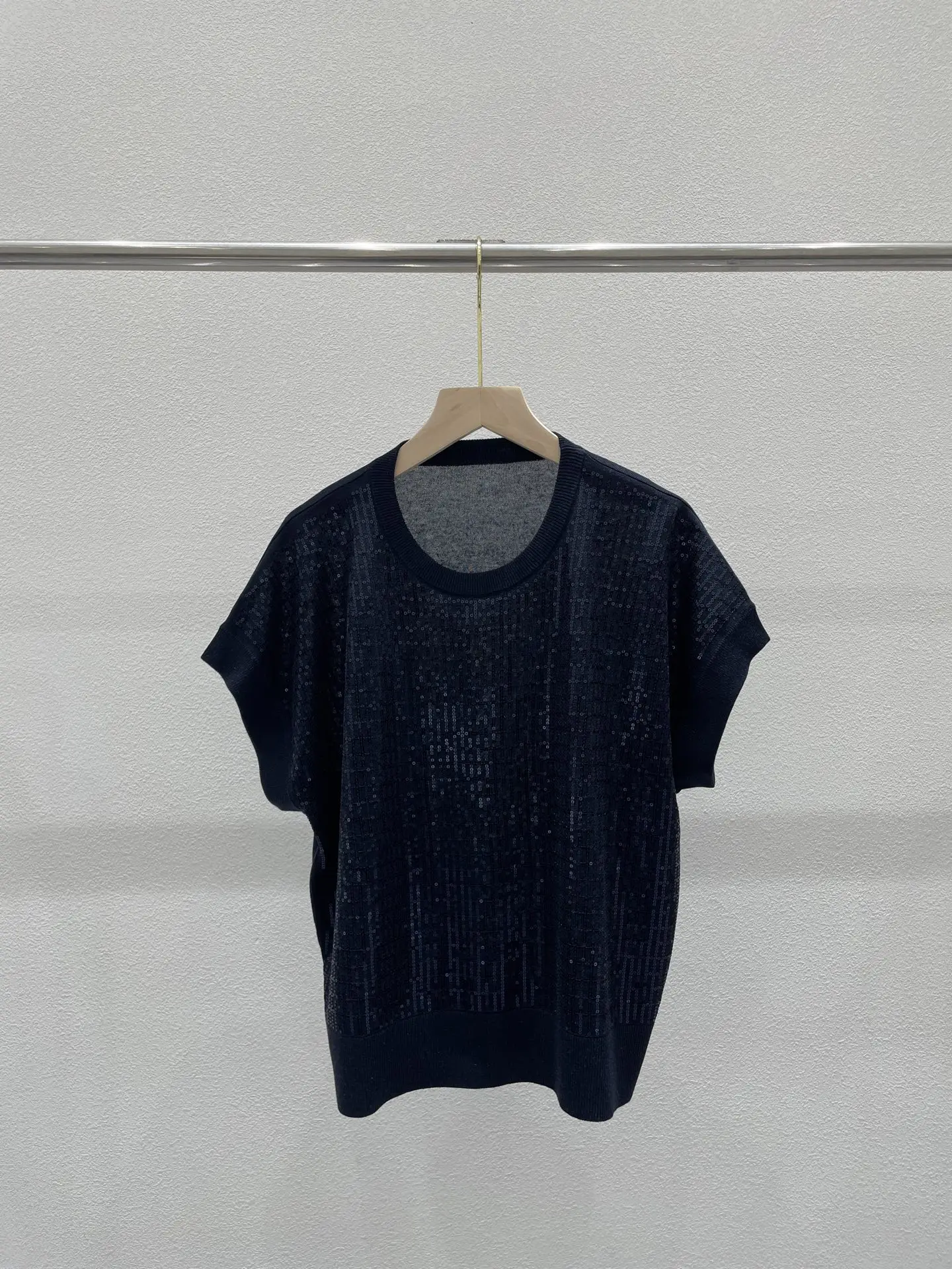 2026 Spring/Summer New Arrival: Women's Linen-Blend Knit Top — Crew Neck, Sequin Accents, Short Sleeve, Loose Fit