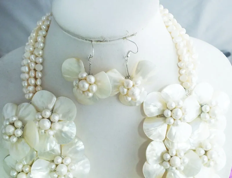 Natural Sea Shell Flowers  Necklace  Sets Craft Flower With white pearl Women Jewelry Seashell flowers 20\