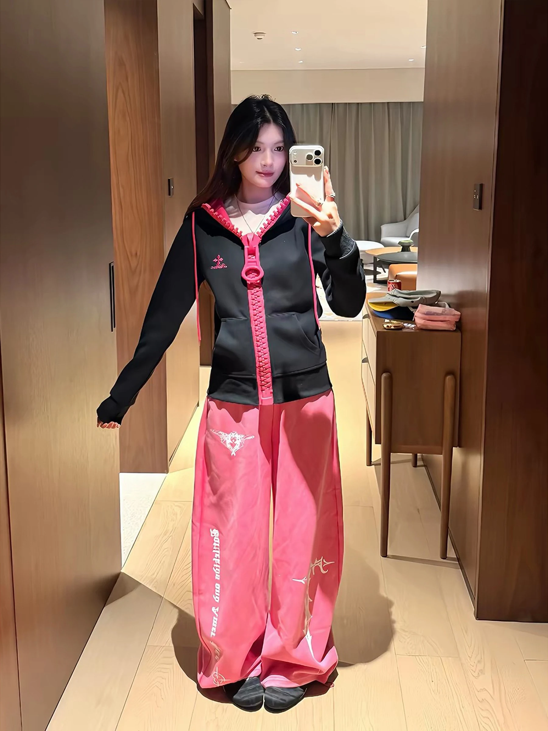 Korean Style Embroidered Hoodie Women's Slim Fit Casual Loose Cardigan Coat Zipper Design Cotton Material Autumn Wear