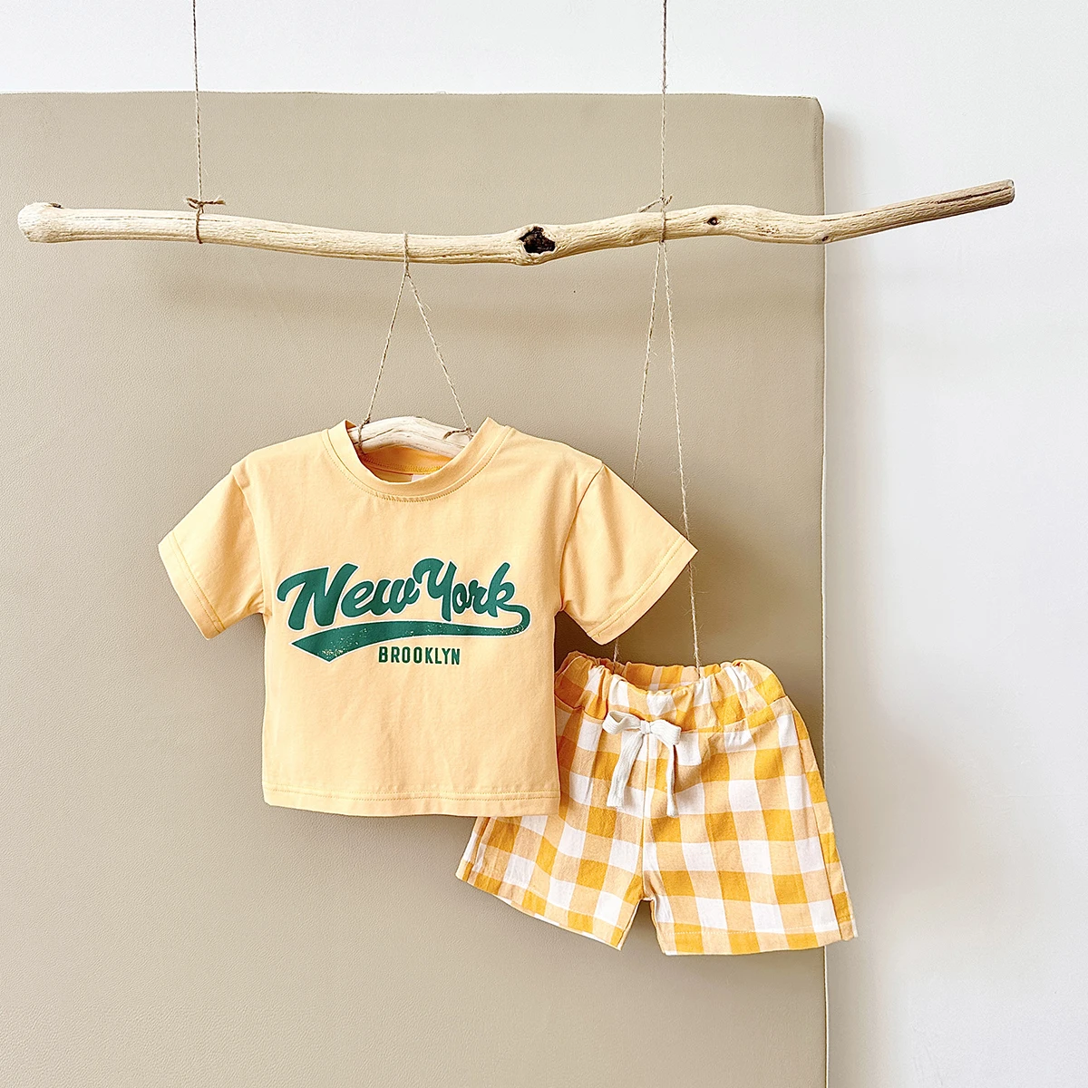 

2025 New Newborn Boys Baby Clothing Set Girls Casual 2Pcs Letter Printed Short Sleeved T-shirt+Checkered Shorts infant Outfit