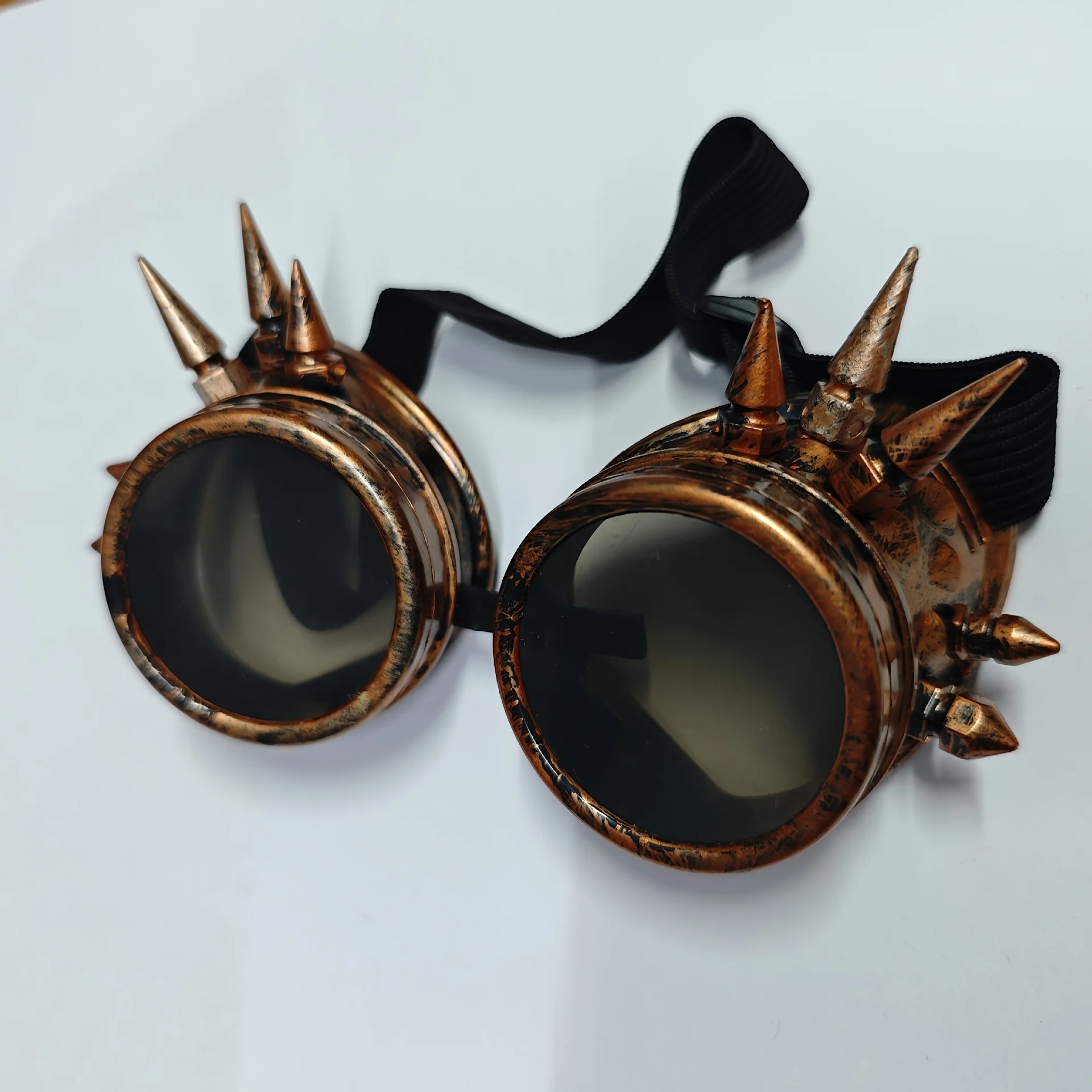 Steampunk Goggles Vintage Spiked Cosplay Goggles, Retro Gothic Punk Steampunk Glasses for Costume Party Cosplay Props