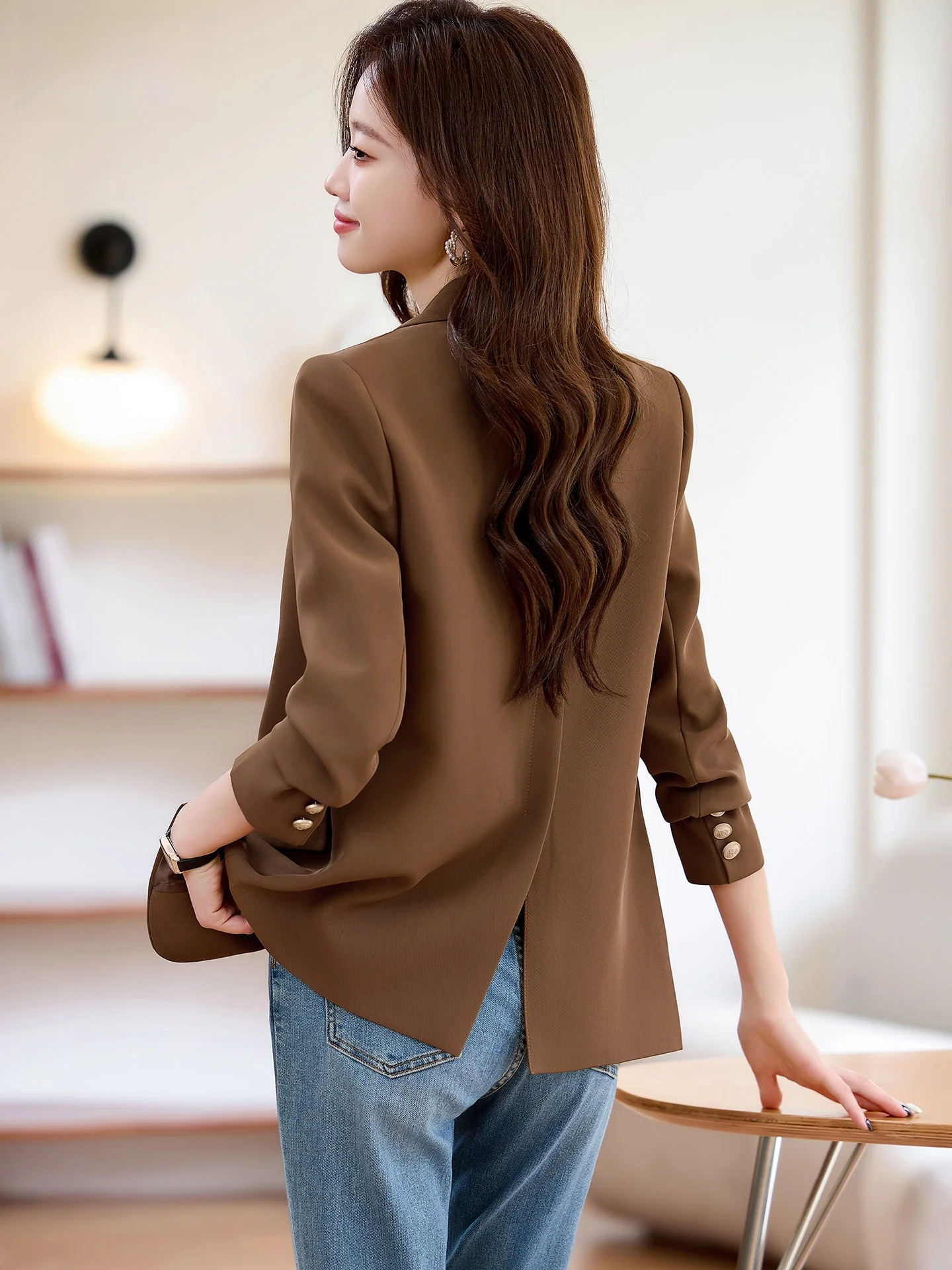 

Caramel Color Casual Women's Suit Jacket 2026 New Style Elegant Back Split Loose Fit Polyester Fiber Long Sleeve round Hem