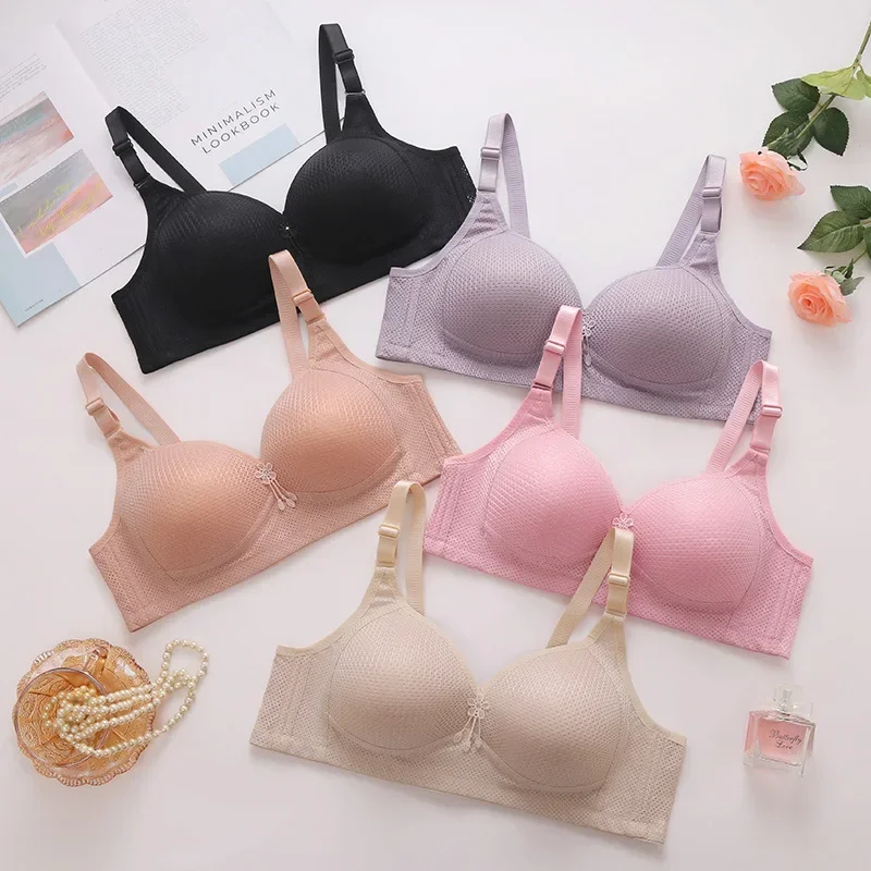 Women's Strapless Bra with Breathable Holes and Comfortable Four Breasted Female's Underwear Women's Intimates