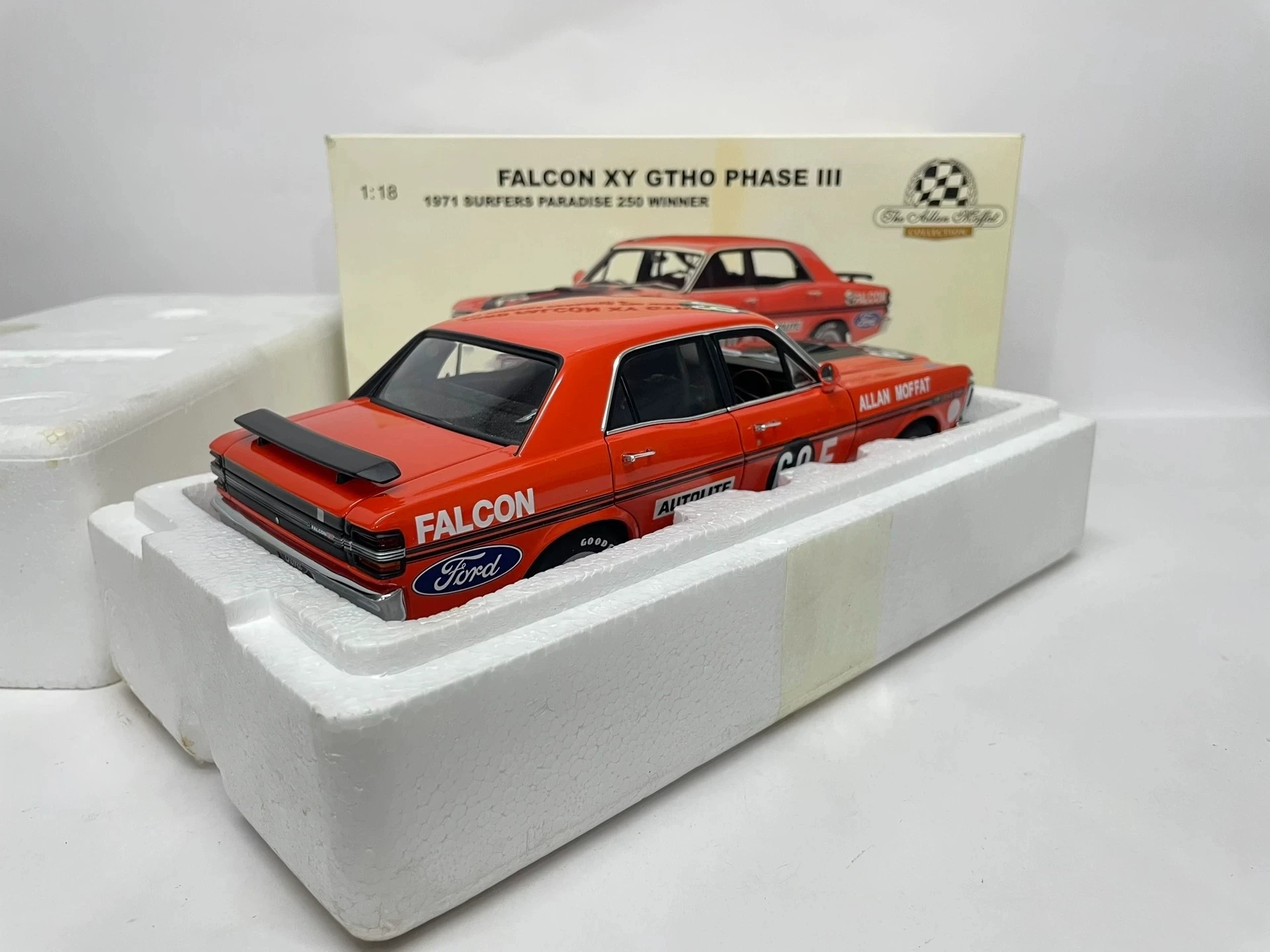 Autoart 1:18 Falcon XY 1971 #60 Simulation Limited Edition All Open Alloy Metal Static Car Model Toy Gift