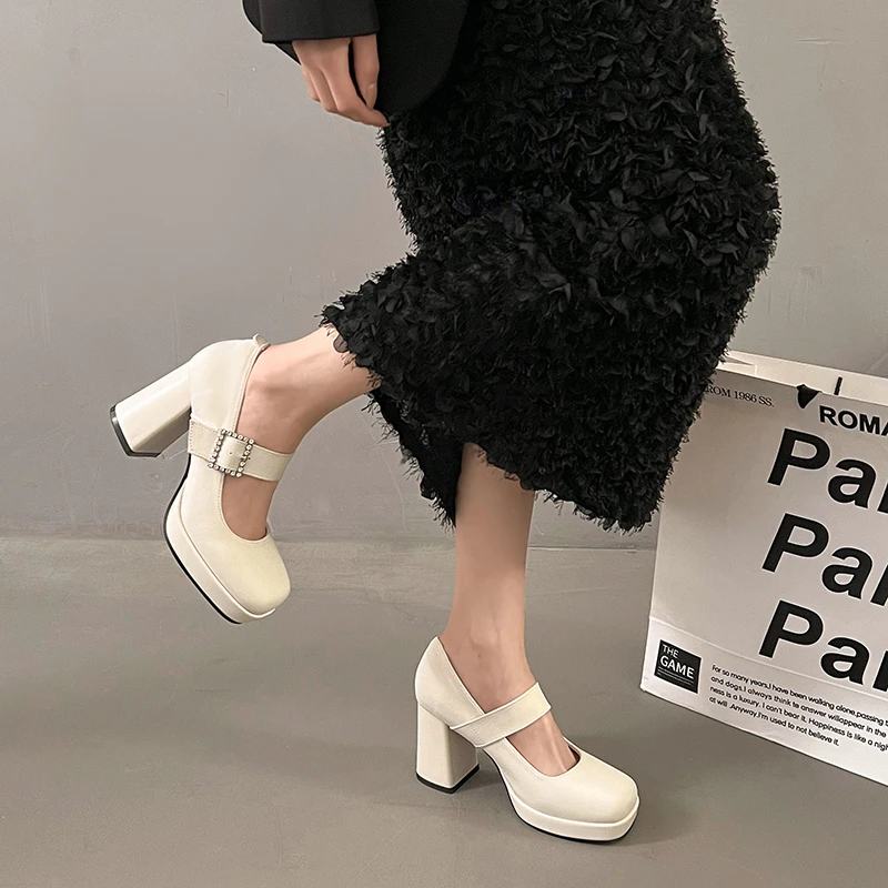 

Женские туфли Мэри Джейн на высоком каблуке на платформе, элегантные туфли-лодочки в студенческом стиле с квадратным носком и хрустальной пряжкой, осенняя женская обувь