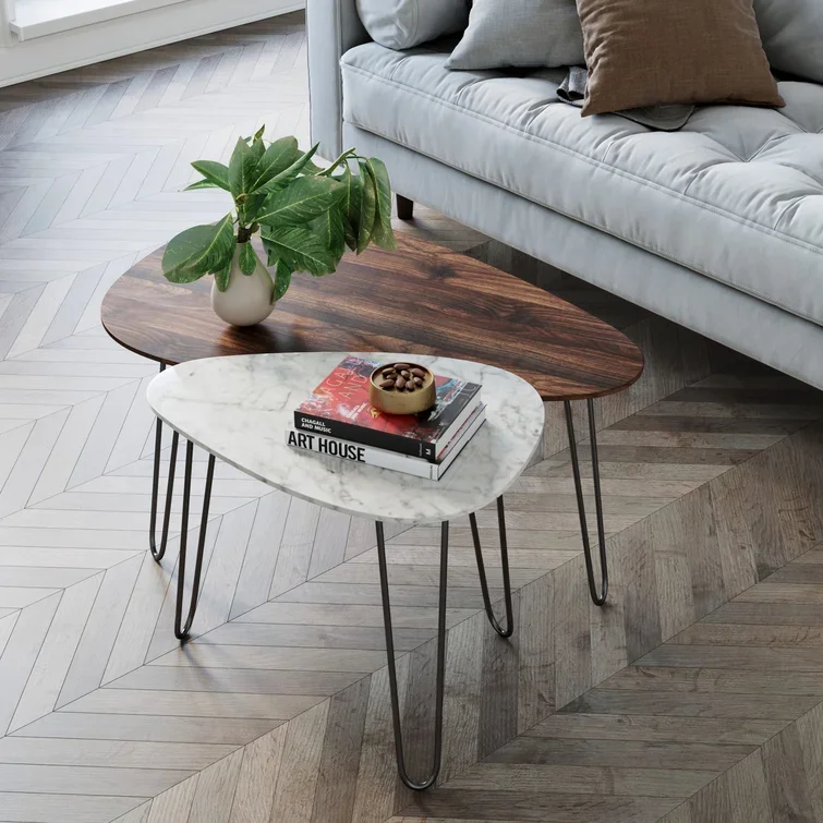 Sofá anidado de mediados de siglo Tisch 2er-Set Mit Faux Carrara Marmor, Stapeln Beistell Tisch Mit Schwarzen Metall Beinen Couch Tische