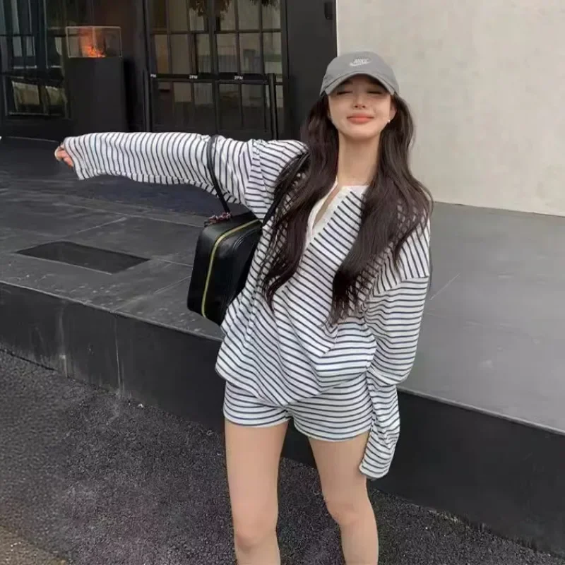 

Shorts Sets Women Striped T-shirts Loose Casual Summer Girls Cozy Korean Fashion Slouchy All-match Designed Leisure Y2k Clothes