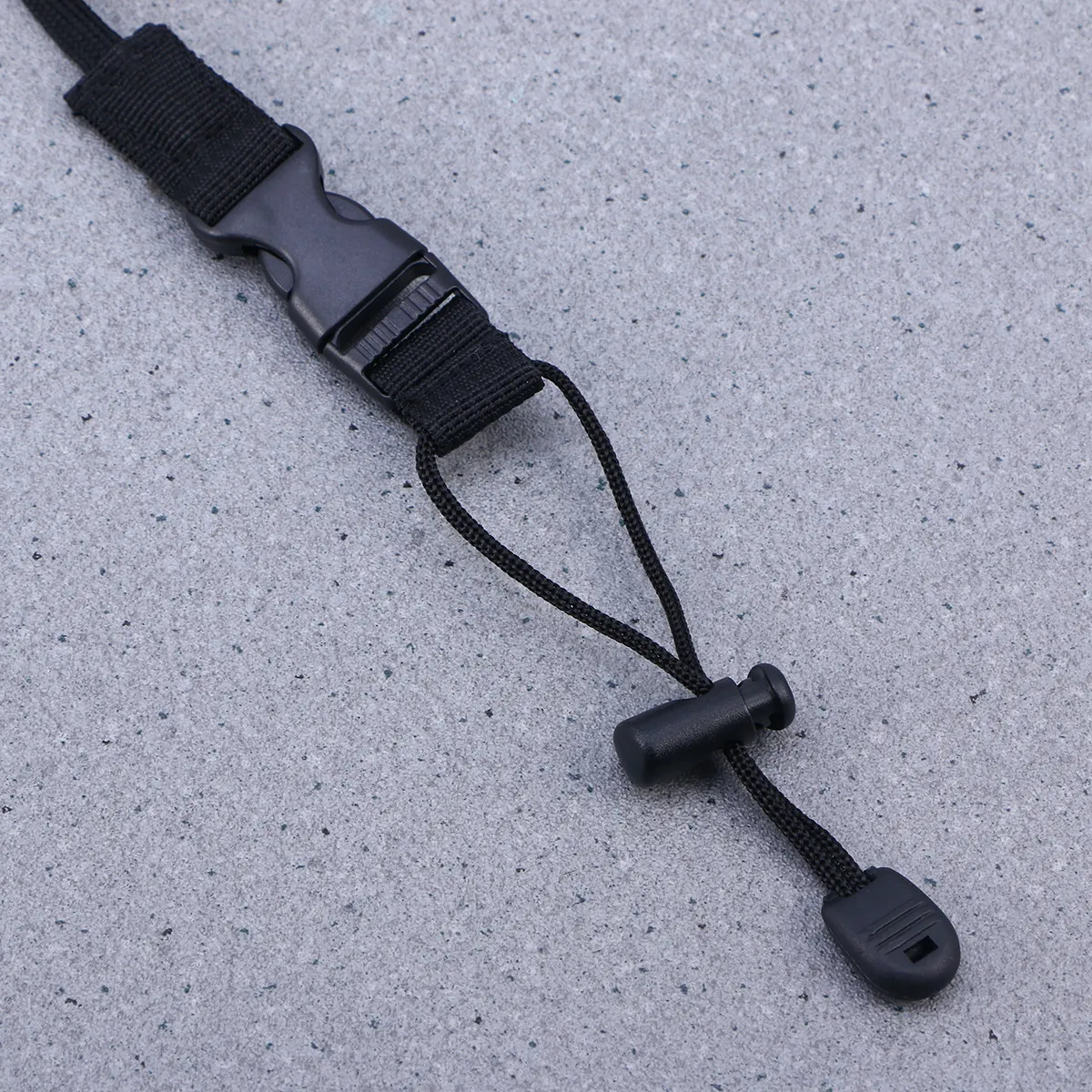 

2Pcs High Strength Paddle Rope Leash for Canoeing Kayaking with Brass Hook Premium Buckle Stretchy Nylon Cord Easy Carry 155Cm