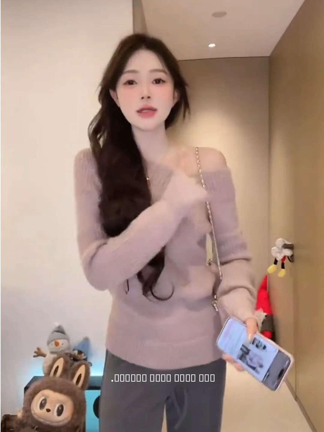 الحلو الوردي غير المتكافئة oulder طويل Sve محبوك سترة المرأة الخريف الشتاء كسول Sle الكتف عارية Faionable