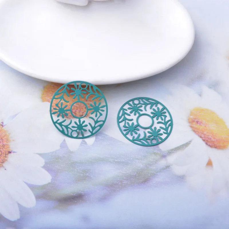 30 Stück AB8784 28*28mm Messing Bemalte Runde Anhänger DIY Schmuck Ohrring Zubehör – Detail 13
