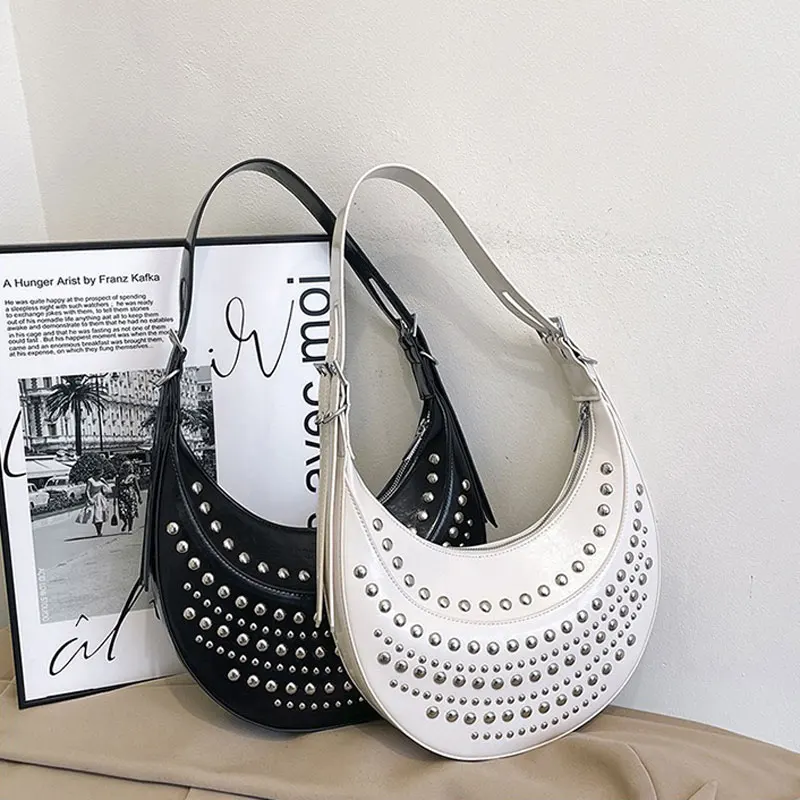 

Women European Fashion Punk Style Rivet Shoulder Bag Office Lady Versatile Large Capacity Underarm Bag High Quality Hanheld Bag