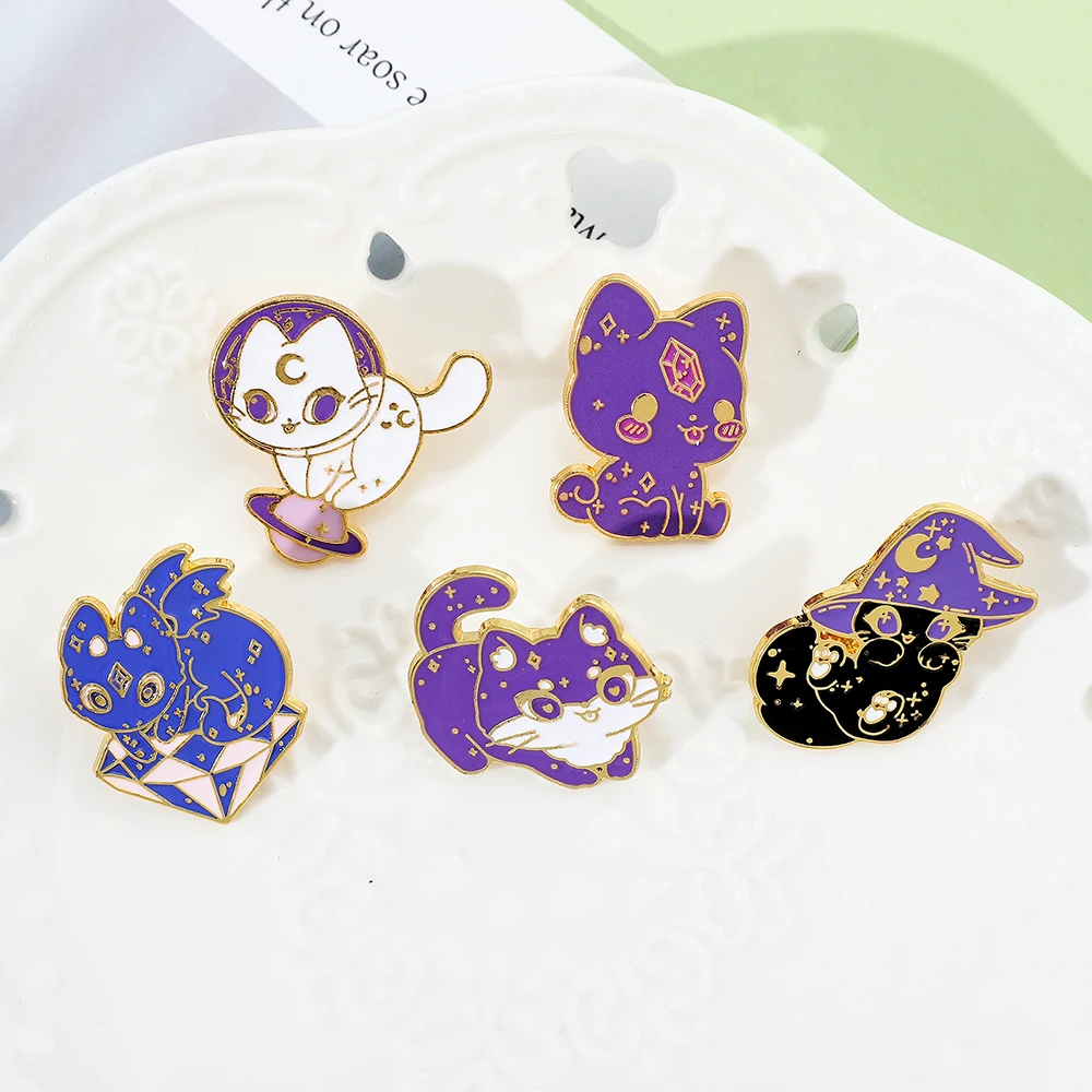 5 Pcs Cartoon Anime Brooch Cute Space Cat Enamel Lapel Pin Fashion Animal Metal Badge Jewelry Backpack Clothing Accessories