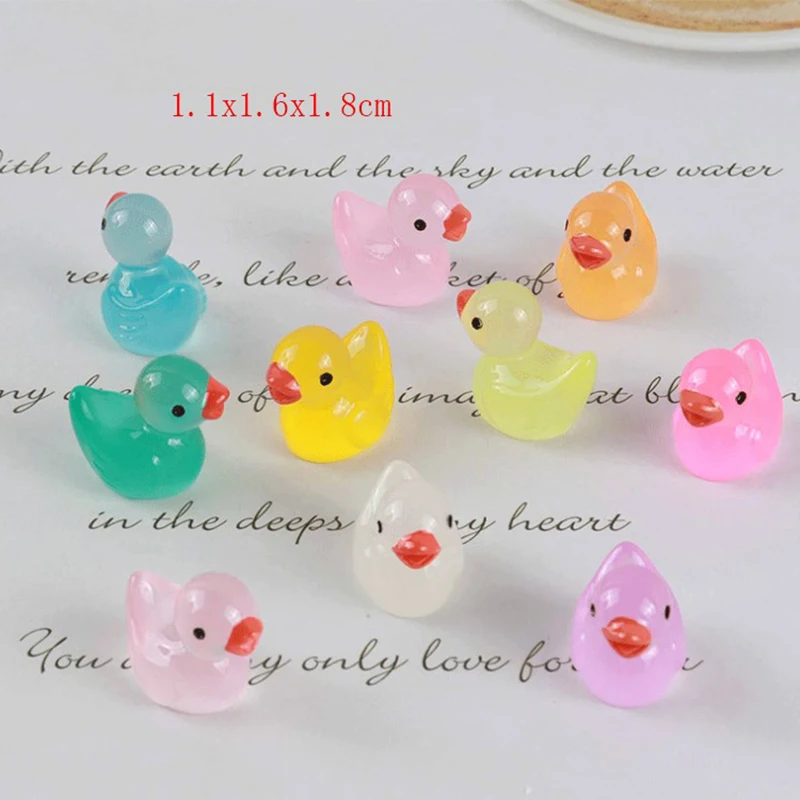 50Pcs Resin Luminous Cartoon Three-dimensional Cute Duckling Diy Car Ornament Keychain Micro Landscape Hairpin Decoration