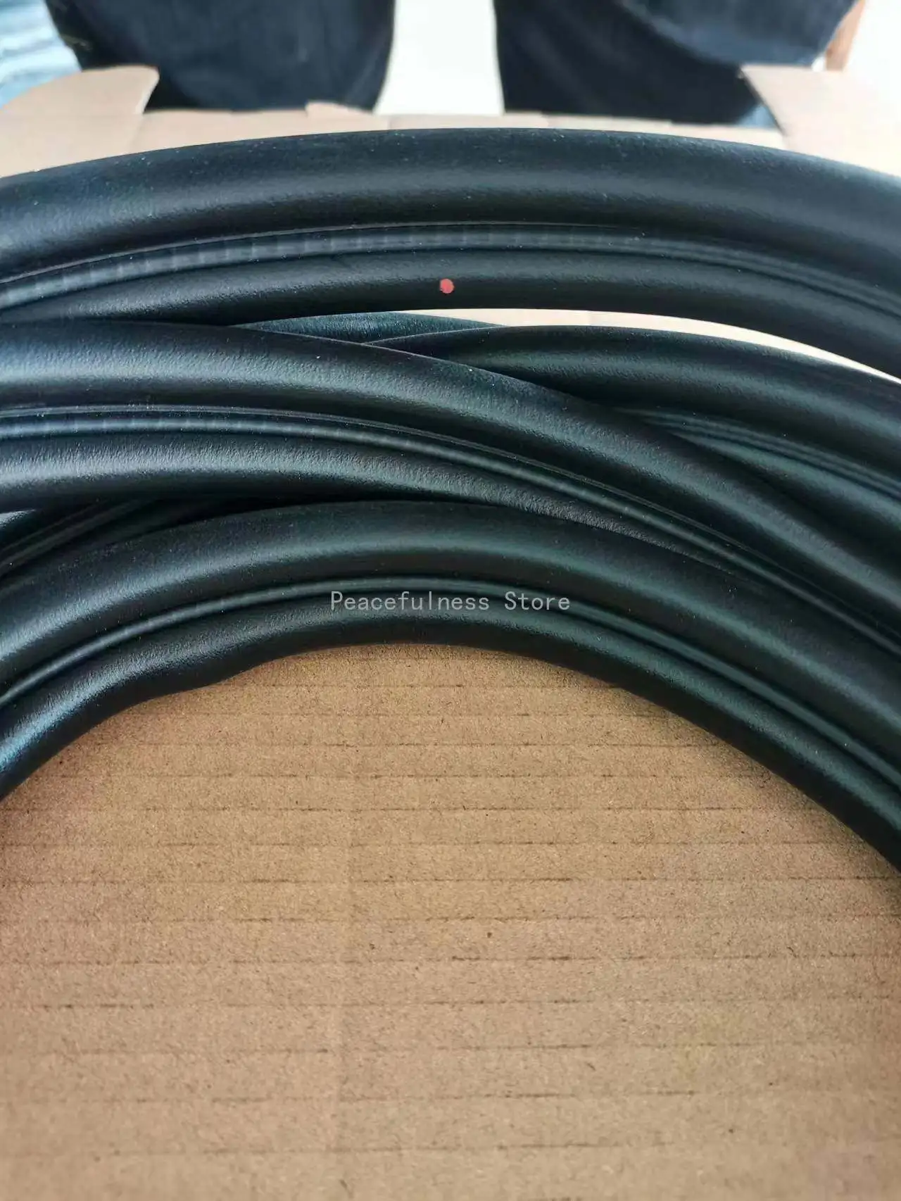 

Подходит для Mercedes-Benz S300, S350, S600, S400, S500L: уплотнительная лента для дверной рамы, черная резиновая лента для багажника.