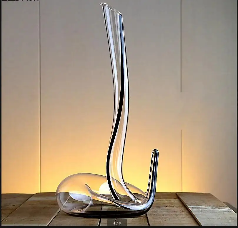 

Handmade Snake-shaped Decanter Transparent Glass Red Wine Set Household Dispenser 1800ml
