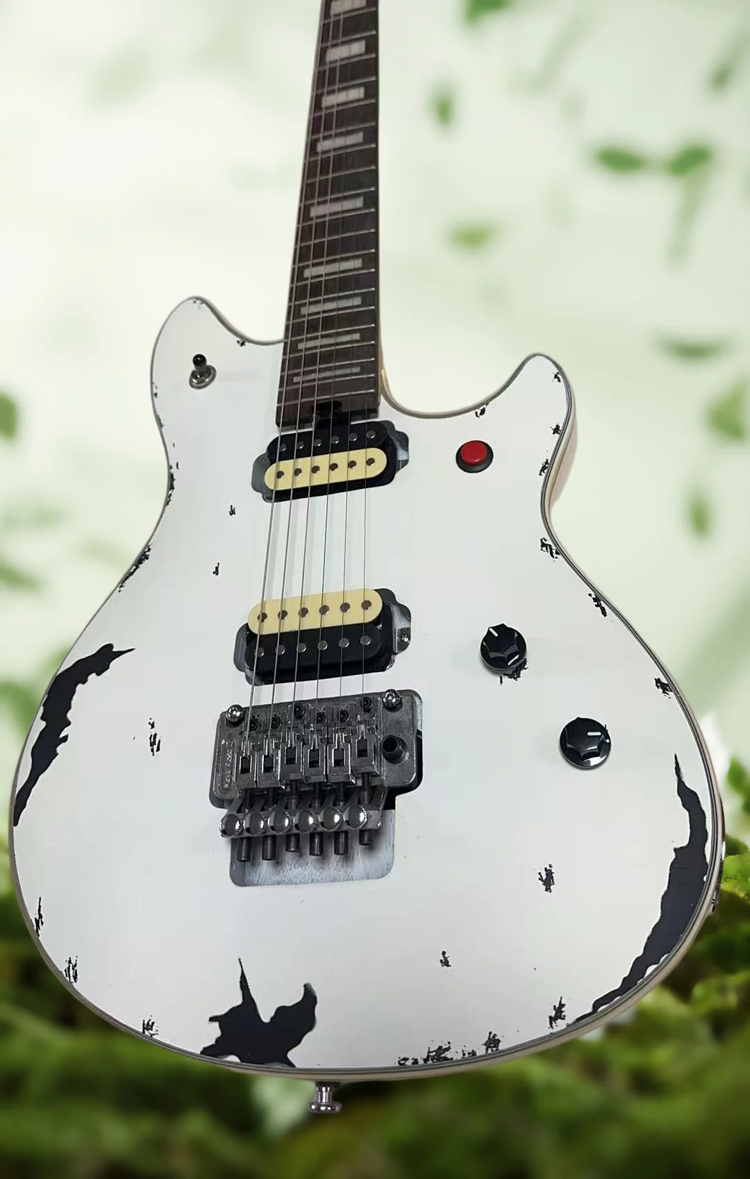 

Горячая распродажа: заводской тремоло-механизм Floyd Rose для гитары, белый на черном фоне