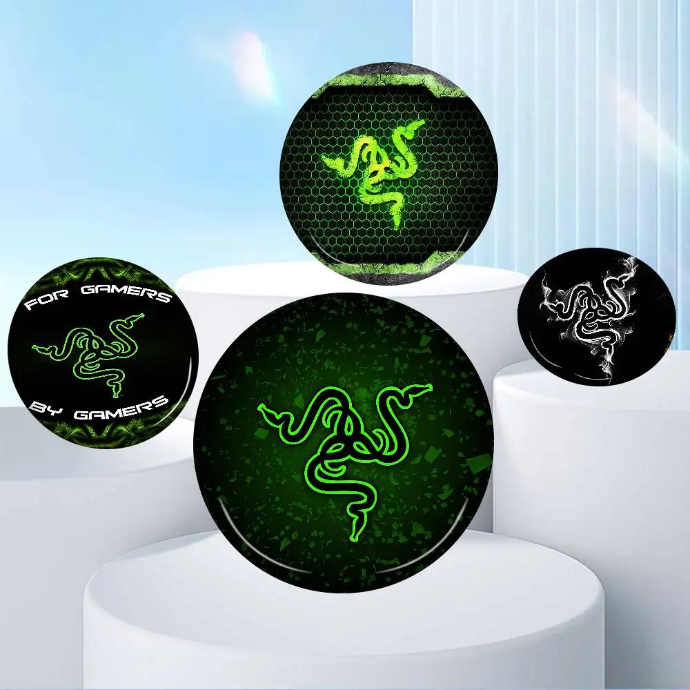 R-RAZER Logo Game Snake Cartoon 58mm Cute Anime Figure Icon Badge Handmade Tinplate Brooch for Backpack Clothes Chest Ornament
