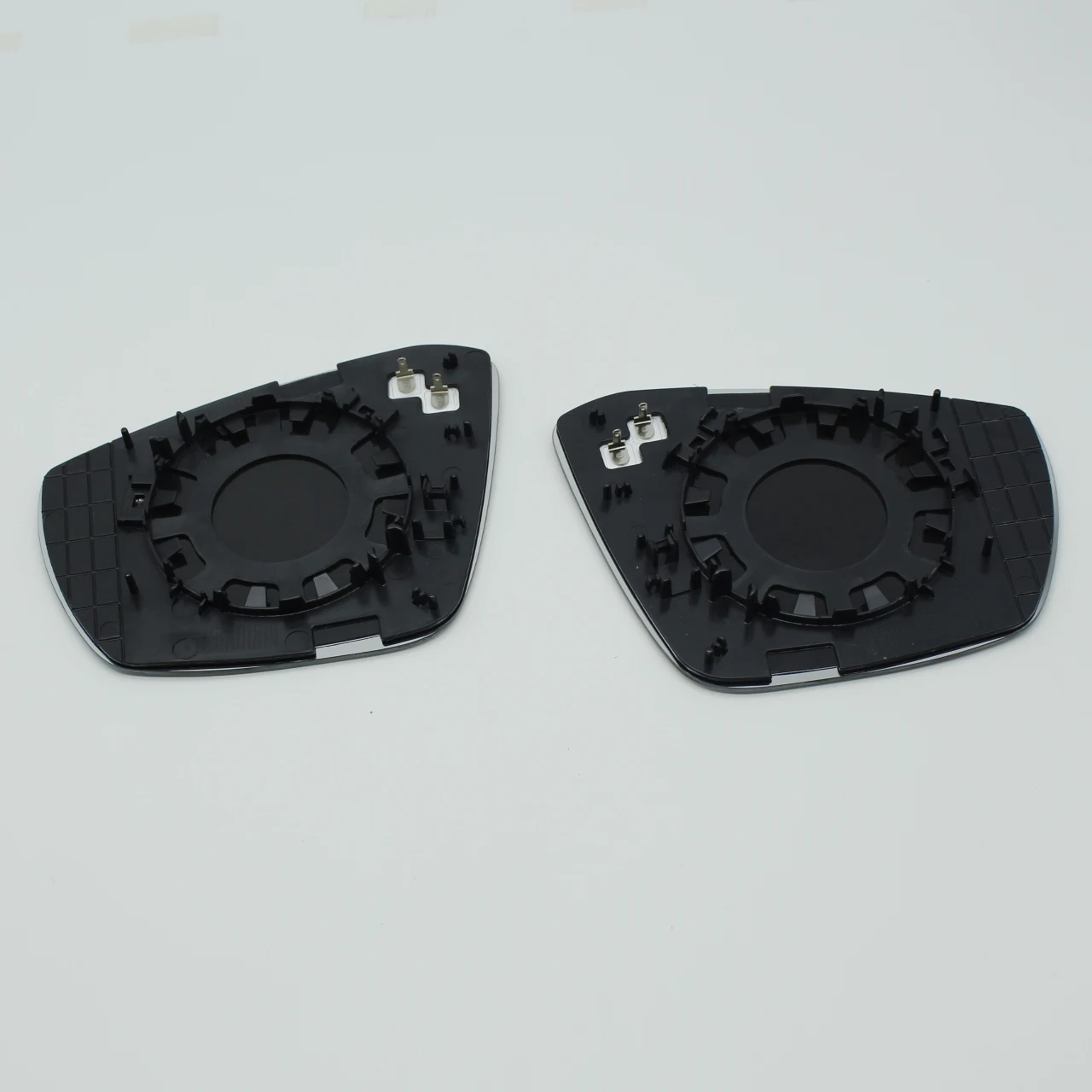 مرآة الجناح الجانبي المسخن لباب السيارة ، مرآة زجاجية بديلة لـ VW ، صفيحة خلفية