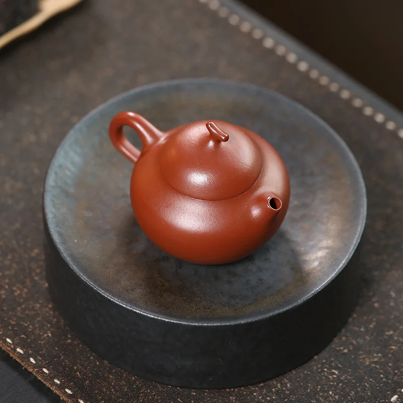 

100ml Chinese Yixing Purple Clay Teapots Handmade Small Capacity Tea Pot Beauty Tea Infuser Kettle Zisha Tea Set Customized